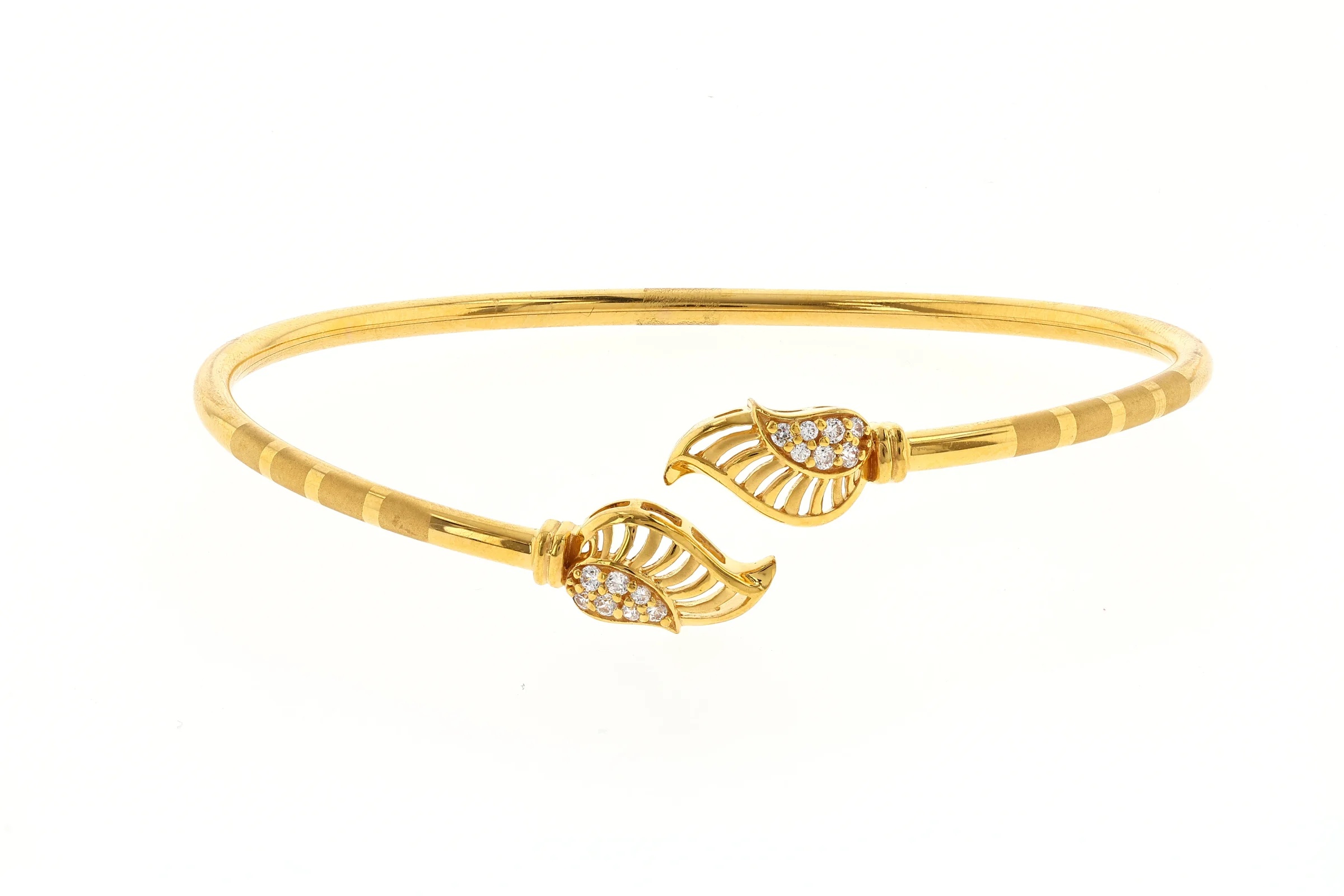 Gold Bracelet 1 — image 1