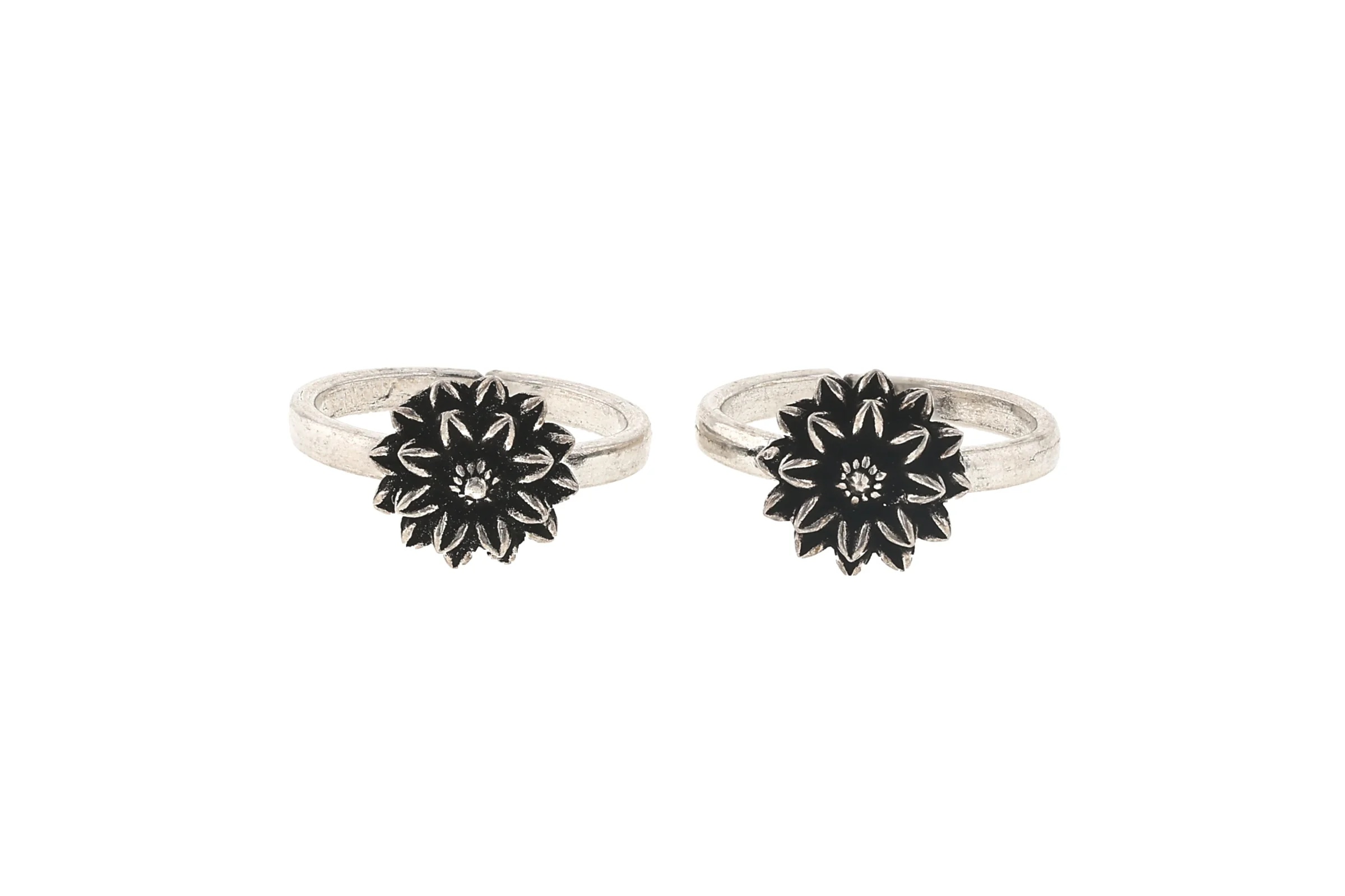 Silver Ring 3 — image 1